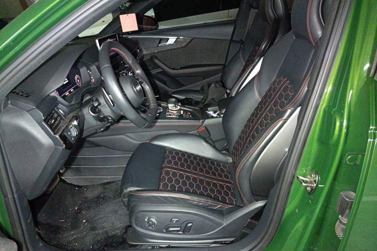 Used Audi RS 4 2019 RS 4 2.9T Avant Left Front Seat