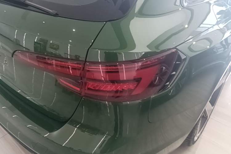Used Audi RS 4 2019 RS 4 2.9T Avant Right Rear Taillight