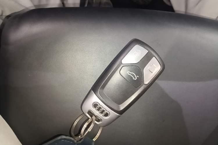 Used Audi RS 4 2019 RS 4 2.9T Avant Vehicle Key