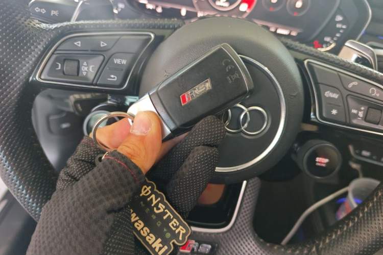 Used Audi RS 4 2019 RS 4 2.9T Avant Vehicle Key
