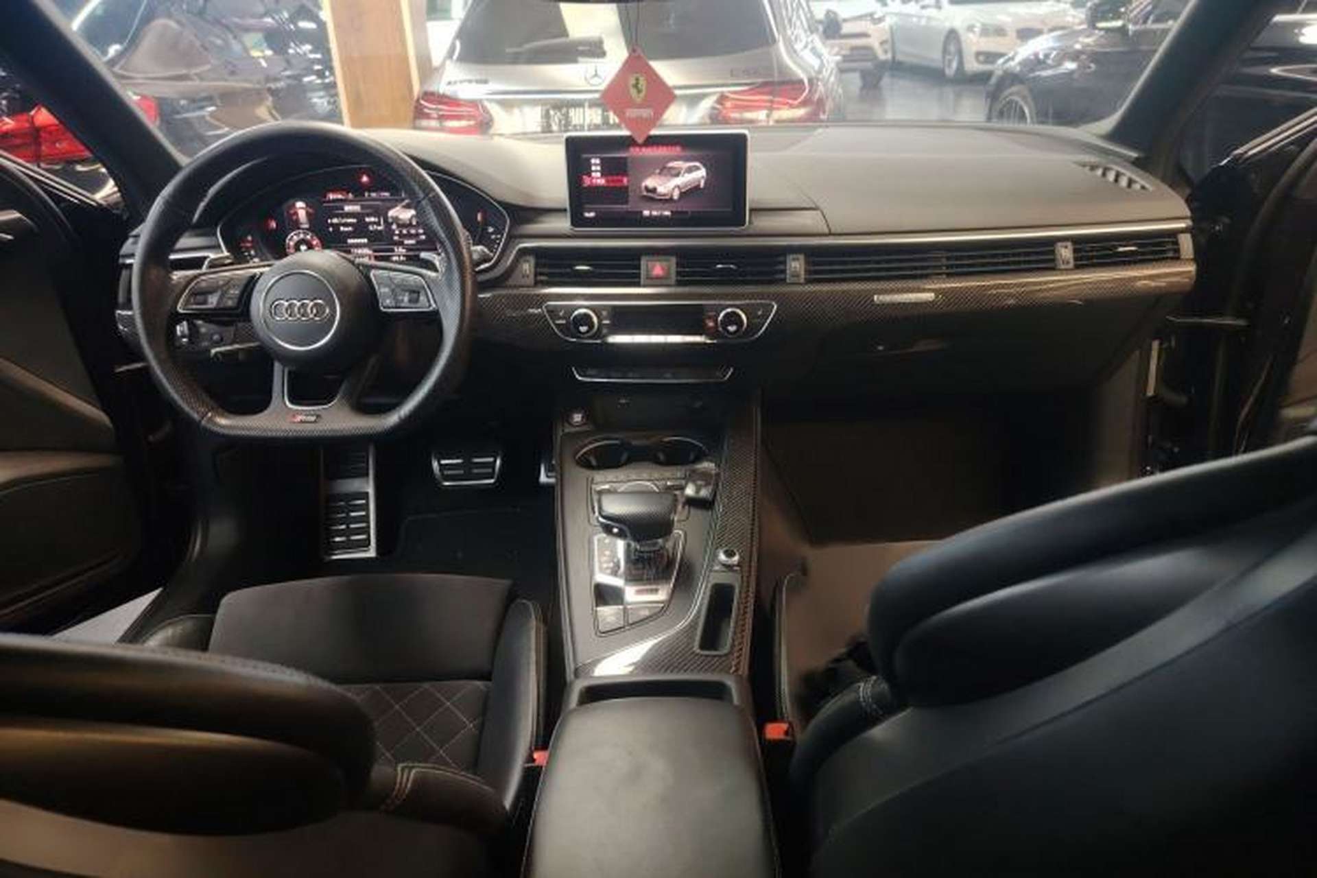 Used Audi RS 4 2019 RS 4 2.9T Avant Interior 2