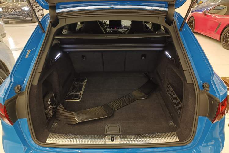 Used Audi RS 4 2020 RS 4 2.9T Avant Trunk