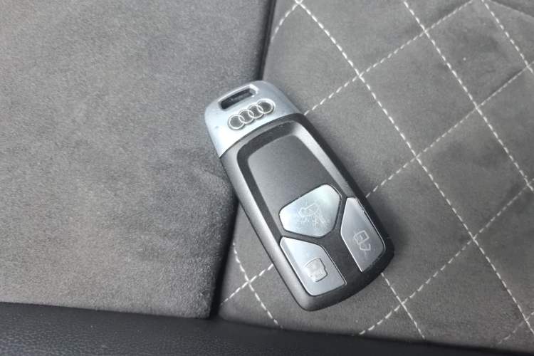 Used Audi RS 4 2020 RS 4 2.9T Avant Vehicle Key
