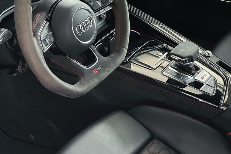 Used Audi RS 4 2020 RS 4 2.9T Avant Interior 3