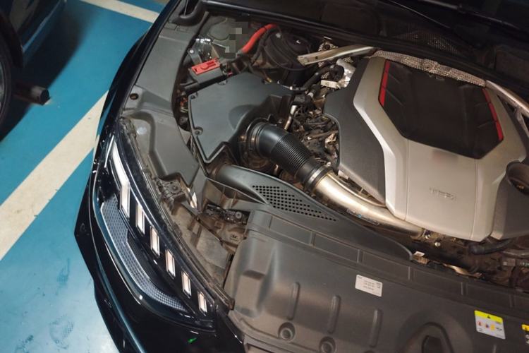 Used Audi RS 4 2021 RS4 Avant Obsidian Edition Engine Bay Right
