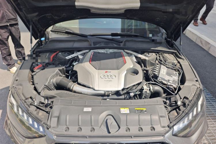 Used Audi RS 4 2021 RS4 Avant Obsidian Edition Engine Bay