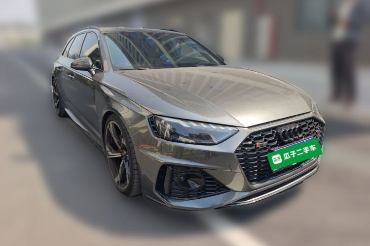 Used Audi RS 4 2021 RS4 Avant Obsidian Edition Front Right 45 Deg