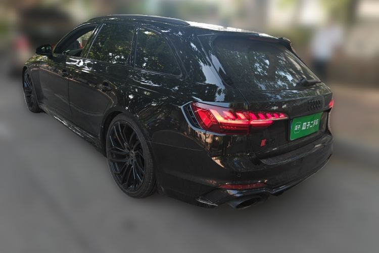 Used Audi RS 4 2022 RS4 Avant Obsidian Edition Rear Left 45 Deg
