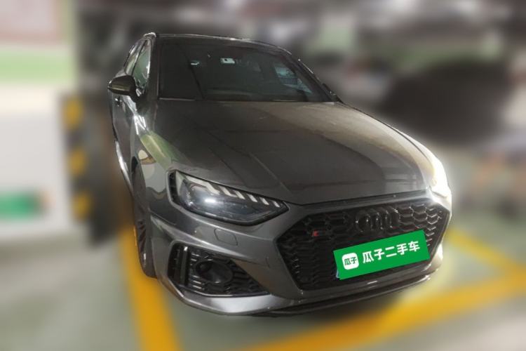 Used Audi RS 4 2022 RS4 Avant Obsidian Edition Front Right 45 Deg