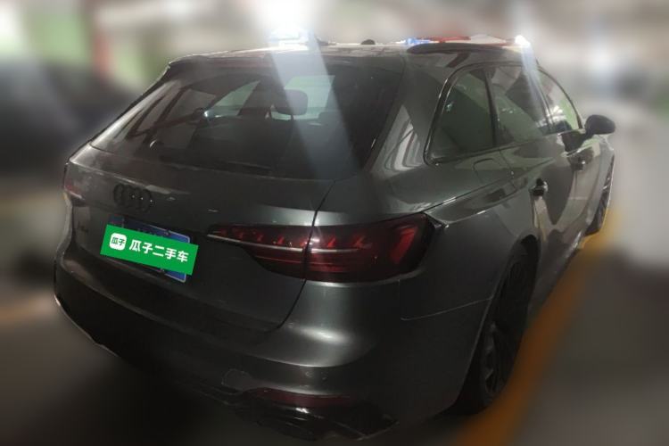 Used Audi RS 4 2022 RS4 Avant Obsidian Edition Rear Right 45 Deg