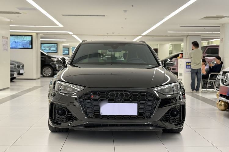 Used Audi RS 4 2024 RS4 Avant Performance Edition Exterior 2