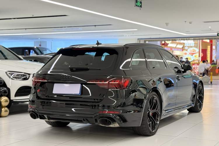 Used Audi RS 4 2024 RS4 Avant Performance Edition Exterior 3