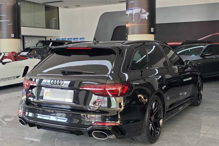 Used Audi RS 4 2024 RS4 Avant Prestige Edition Exterior 5