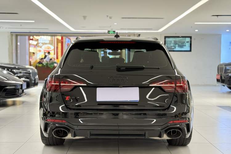 Used Audi RS 4 2024 RS4 Avant Performance Edition Exterior 5