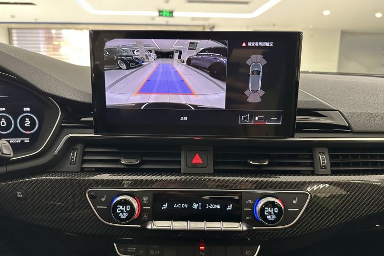 Used Audi RS 4 2024 RS4 Avant Performance Edition Interior 2