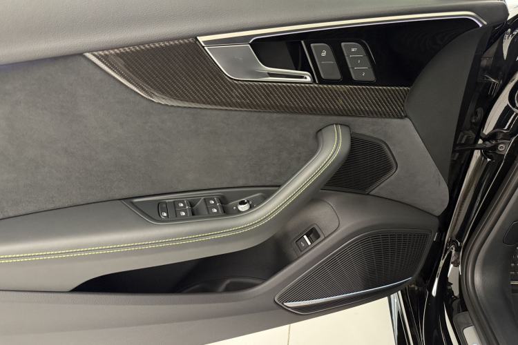 Used Audi RS 4 2024 RS4 Avant Performance Edition Interior 4