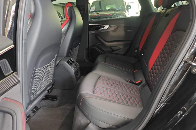 Used Audi RS 4 2024 RS4 Avant Prestige Edition Interior 6