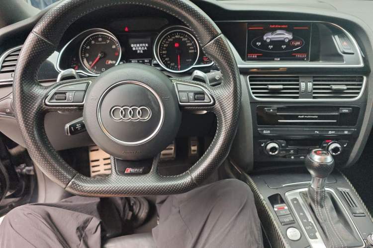 Used Audi RS 5 2012 RS 5 Coupe Audio And AC Panel