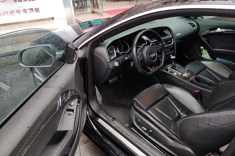 Used Audi RS 5 2012 RS 5 Coupe Driver Seat