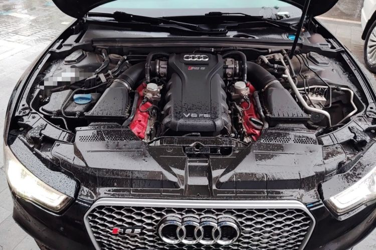 Used Audi RS 5 2012 RS 5 Coupe Engine Bay