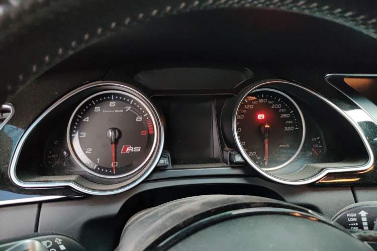 Used Audi RS 5 2012 RS 5 Coupe Instrument Cluster