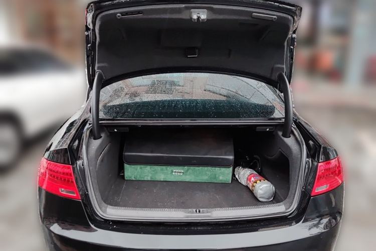 Used Audi RS 5 2012 RS 5 Coupe Trunk