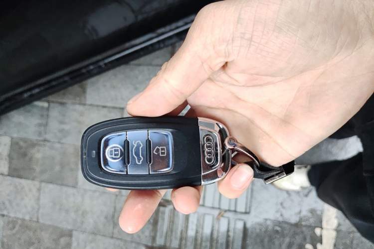 Used Audi RS 5 2012 RS 5 Coupe Vehicle Key