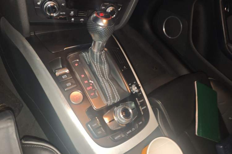 Used Audi RS 5 2012 RS 5 Coupe Gear Lever