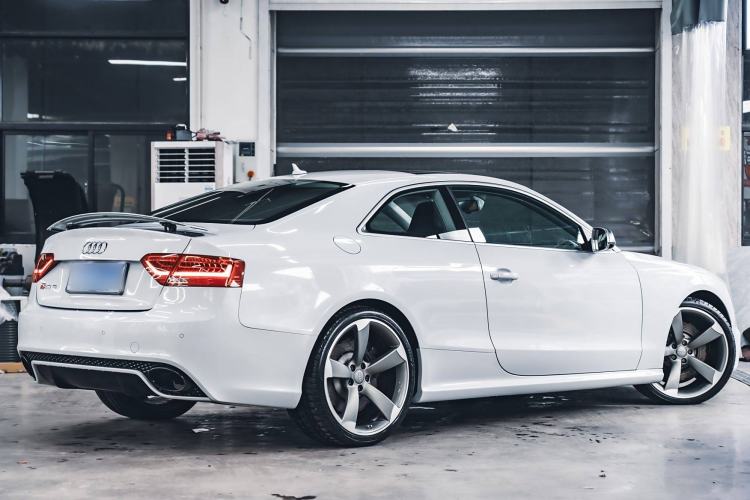 Used Audi RS 5 2012 RS 5 Coupe Exterior 4