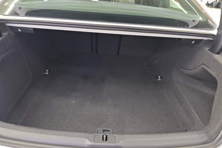 Used Audi RS 5 2012 RS 5 Coupe Interior 4