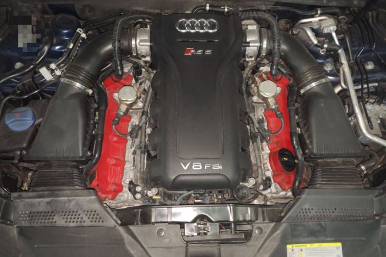 Used Audi RS 5 2013 RS 5 Cabriolet Engine Bay