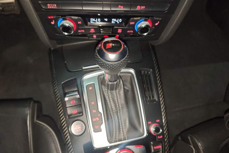 Used Audi RS 5 2013 RS 5 Cabriolet Gear Lever