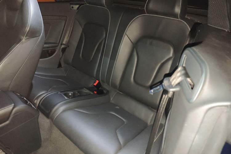 Used Audi RS 5 2013 RS 5 Cabriolet Left Rear Seat