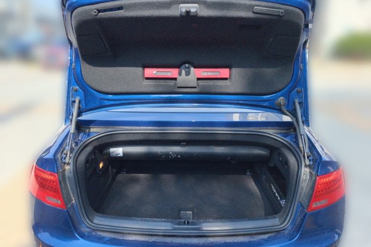 Used Audi RS 5 2013 RS 5 Cabriolet Trunk