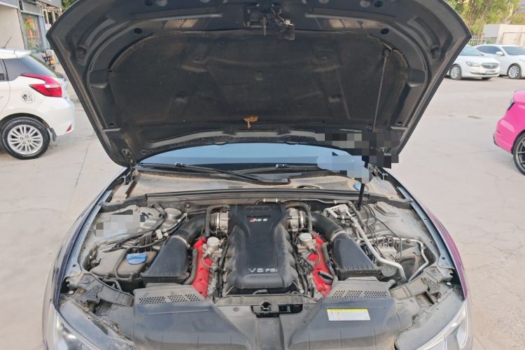 Used Audi RS 5 2013 RS 5 Cabriolet Engine Bay