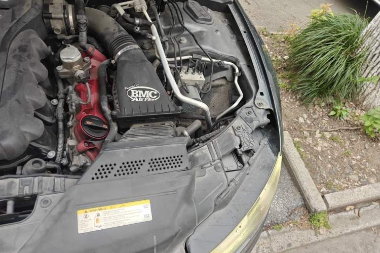 Used Audi RS 5 2013 RS 5 Cabriolet Engine Bay Left