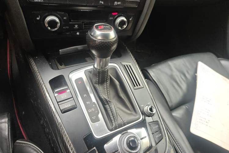 Used Audi RS 5 2013 RS 5 Cabriolet Gear Lever