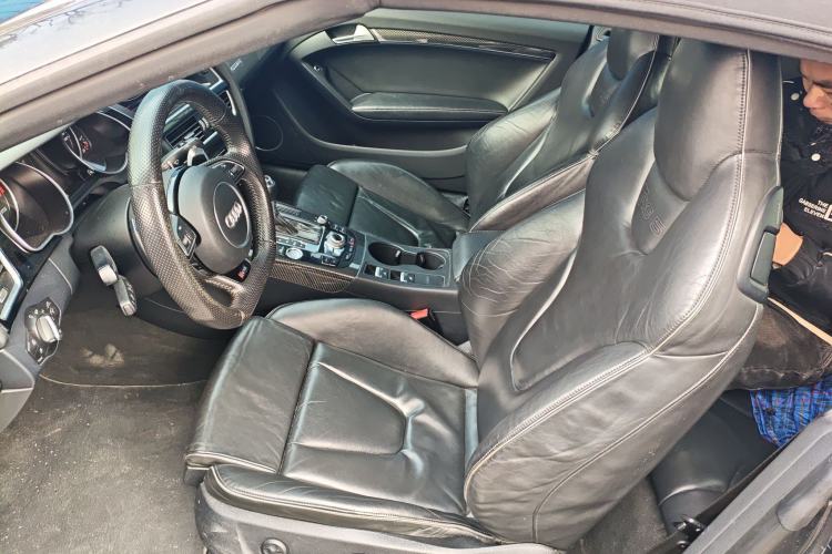 Used Audi RS 5 2013 RS 5 Cabriolet Left Front Seat
