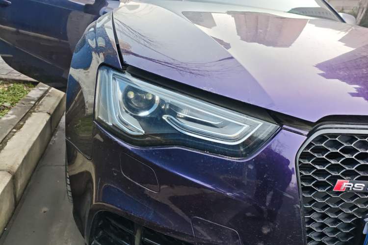 Used Audi RS 5 2013 RS 5 Cabriolet Right Front Headlight