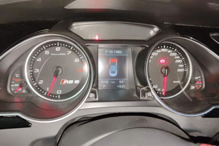 Used Audi RS 5 2013 RS 5 Cabriolet Instrument Cluster