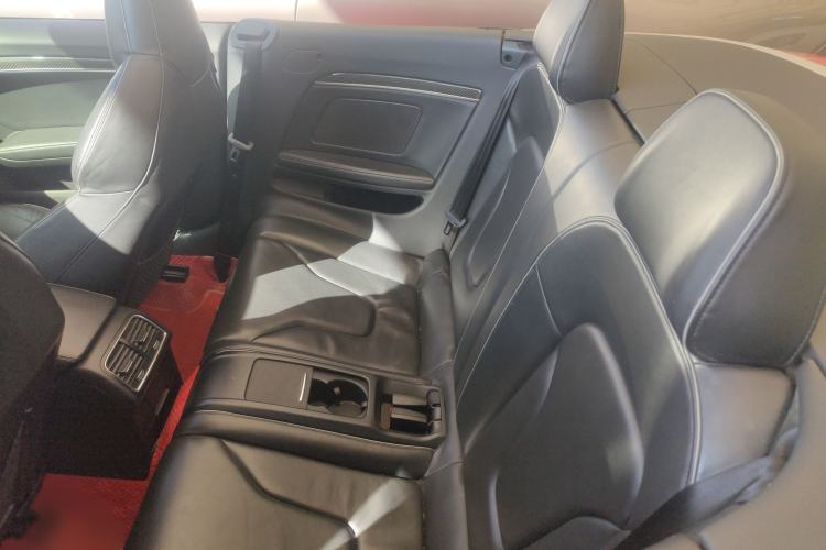 Used Audi RS 5 2013 RS 5 Cabriolet Interior 3