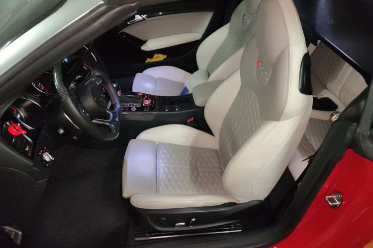 Used Audi RS 5 2013 RS 5 Cabriolet Left Front Seat