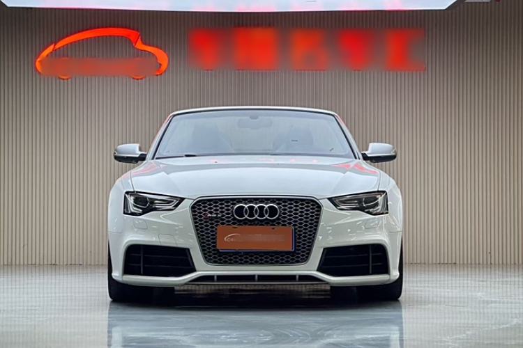 Used Audi RS 5 2013 RS 5 Cabriolet Interior 8