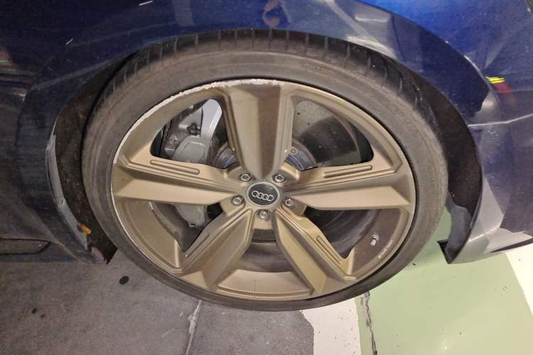 Used Audi RS 5 2019 RS 5 2.9T Coupe Right Front Wheel Hub