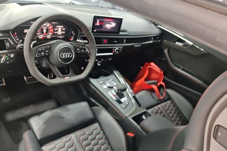 Used Audi RS 5 2019 RS 5 2.9T Coupe Center Console