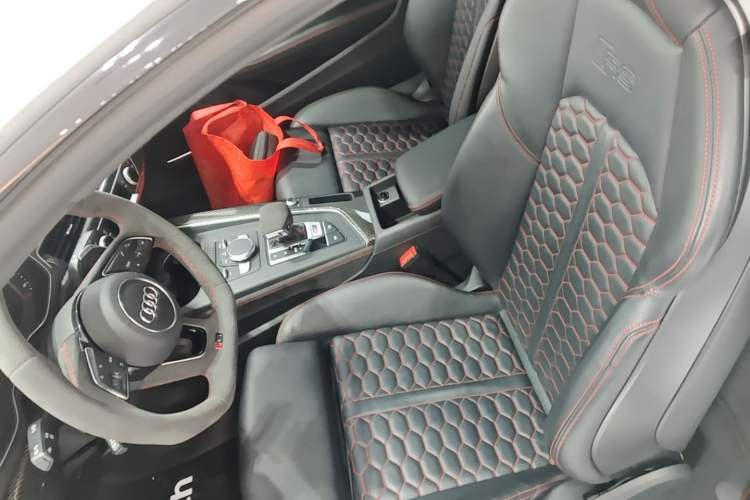 Used Audi RS 5 2019 RS 5 2.9T Coupe Left Front Seat