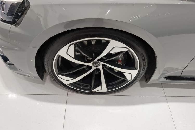Used Audi RS 5 2019 RS 5 2.9T Coupe Left Front Wheel Hub