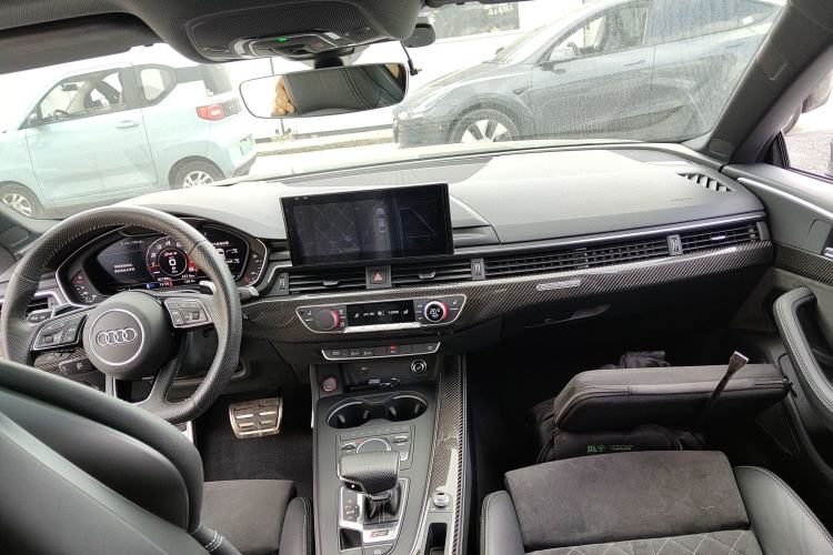 Used Audi RS 5 2019 RS 5 2.9T Coupe Center Console