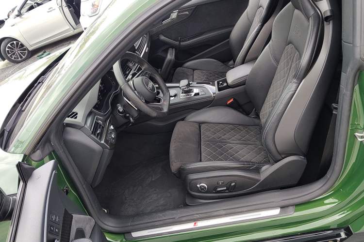 Used Audi RS 5 2019 RS 5 2.9T Coupe Left Front Seat