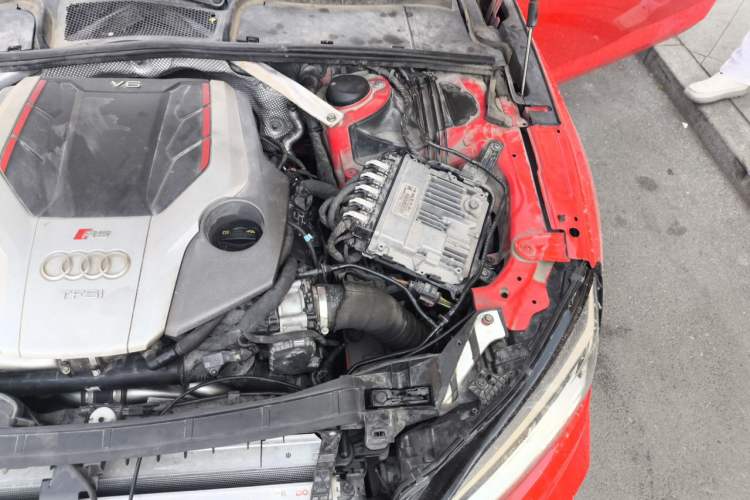 Used Audi RS 5 2019 RS 5 2.9T Coupe Engine Bay Left
